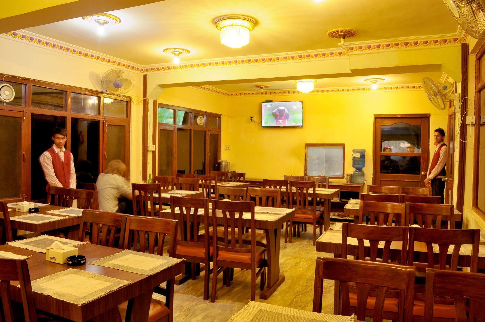 Hotel Brihaspati Kathmandu Exterior foto