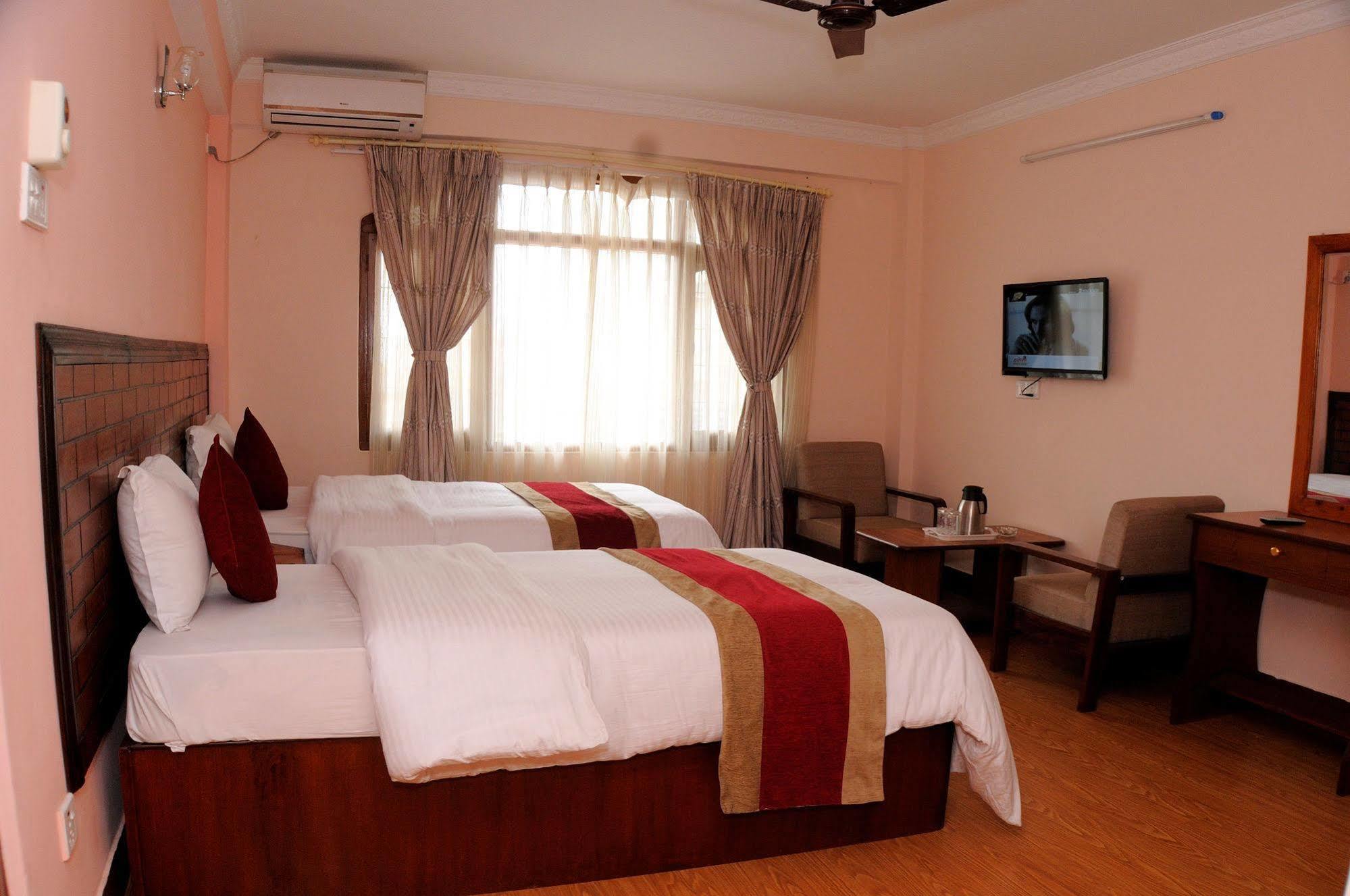 Hotel Brihaspati Kathmandu Exterior foto