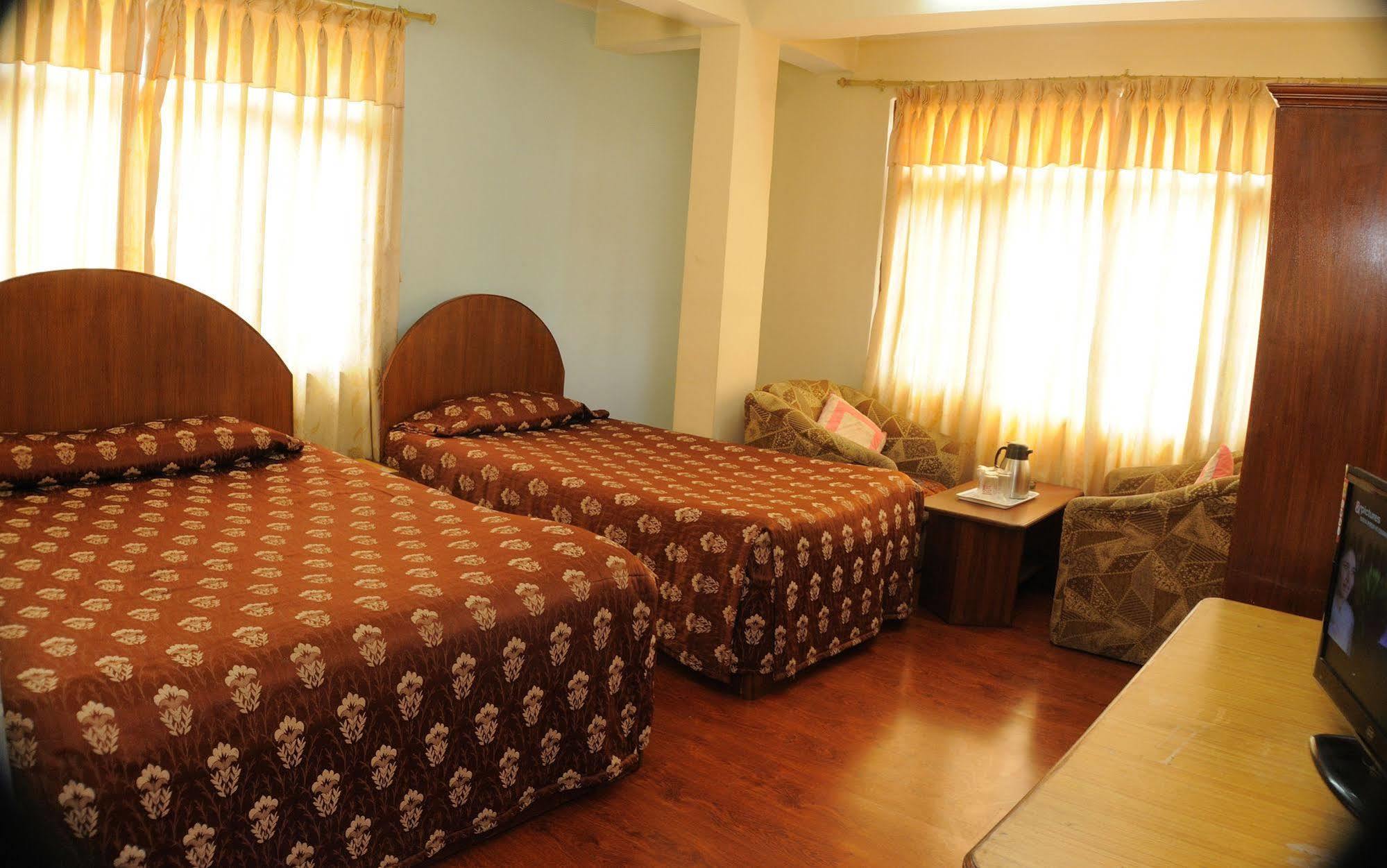 Hotel Brihaspati Kathmandu Exterior foto