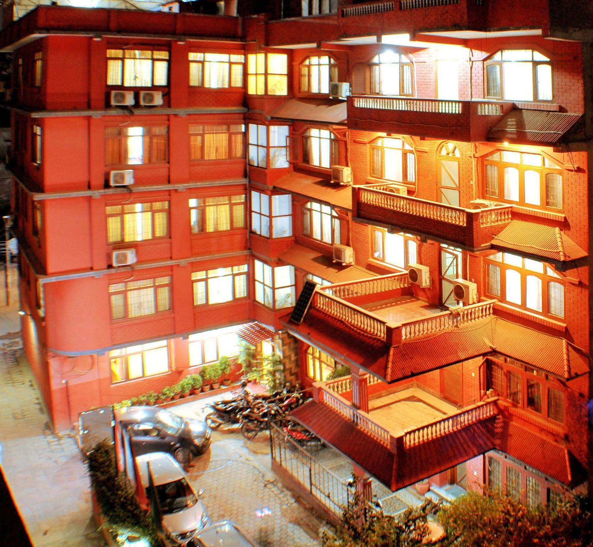 Hotel Brihaspati Kathmandu Exterior foto